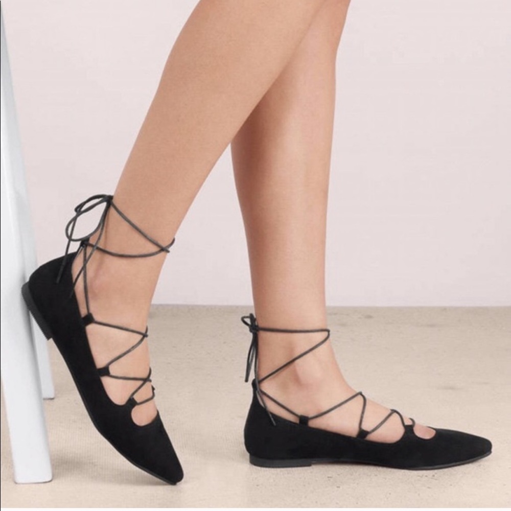 🆕NEW Chinese Laundry lace up flats